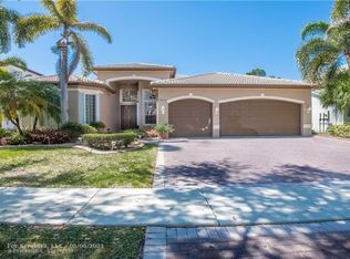 19032 SW 55th St, Miramar, FL 33029