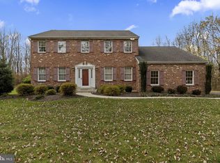 2756 Pickertown Rd, Warrington, PA 18976