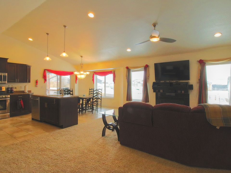 mi♡ 4846 S Michigan Ave, Chicago, IL 60615 | Zillow