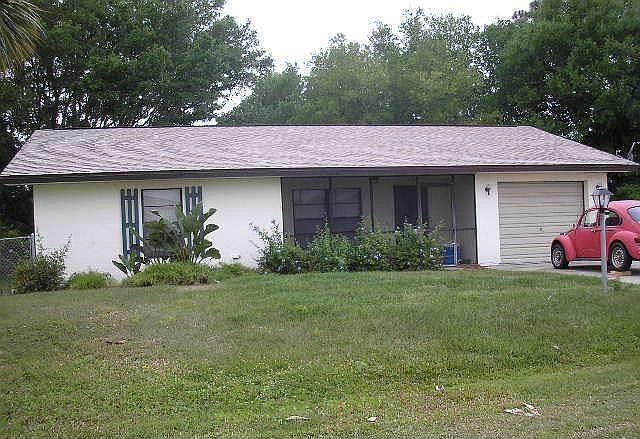 2nd image of 426 Peterson St