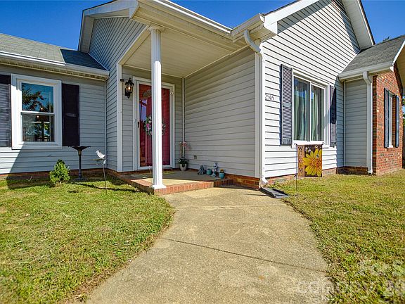 2nd image of 2505 Justin Ct