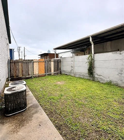 3802 Clavel St #2 — Photo 3