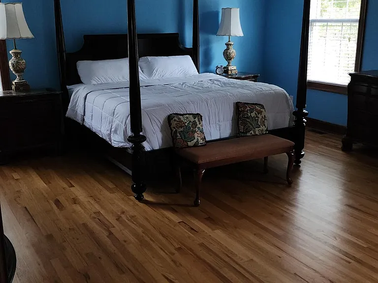 1810 Shady Grove Rd — Photo 17