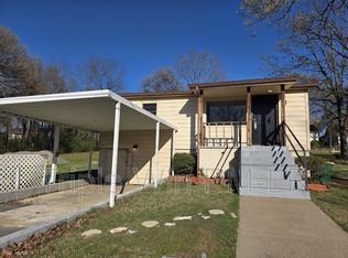 16 Hum Rd, Sherwood, AR 72120