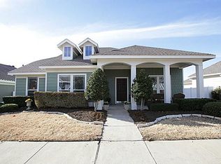 1401 Pinehurst Dr, Aubrey, TX 76227