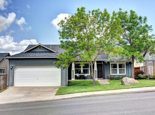 6034 Pebble Ct, Springfield, OR 97478