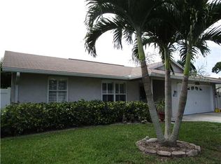 1882 SE Jackson St, Stuart, FL 34997