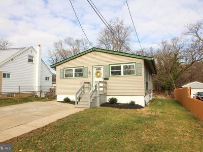 621 E Evesham Ave, Magnolia, NJ, 08049