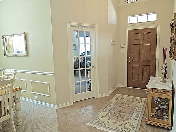 4th image of 7904 Mimosa Dr