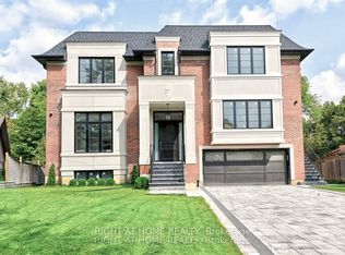 27 Hurlingham Cres, Toronto, ON M3B2P9