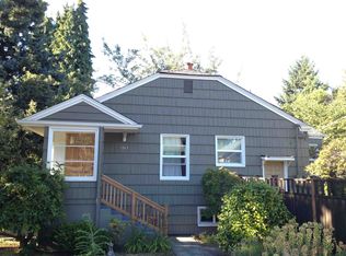 1202 NE 100th St, Seattle, WA 98125