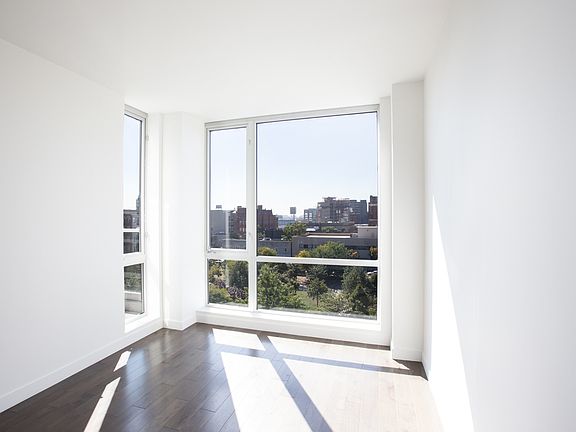 4th image of 11-35 45th Ave #6C