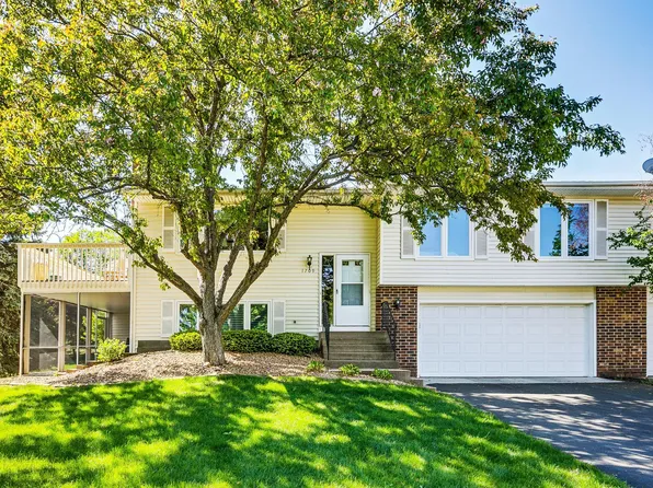 1709 W 140th St, Burnsville, MN 55337