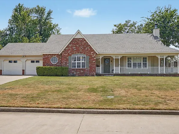 3107 W Berwick, Claremore, OK 74017