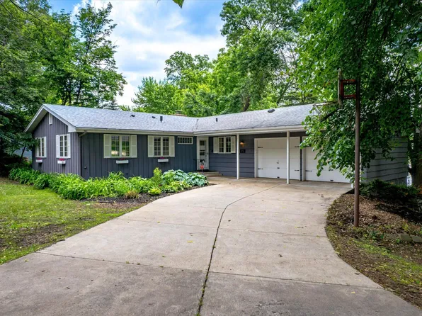 313 Maple Island Rd, Burnsville, MN 55306