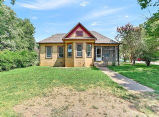 701 W Heron St, Denison, TX 75020