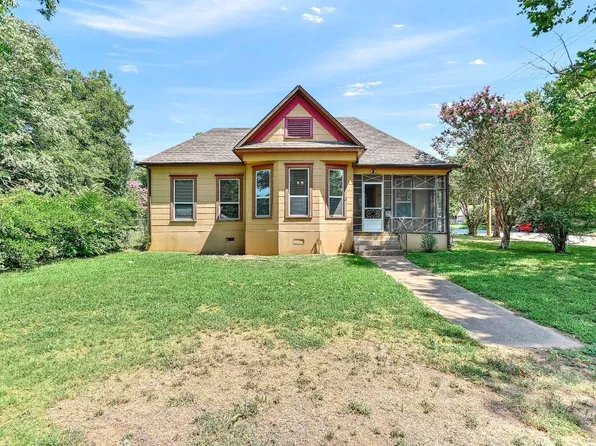 701 W Heron St, Denison, TX 75020