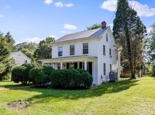 704 S Samuel St, Charles Town, WV 25414
