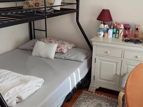 275 Webster Avenue image 14 of 20