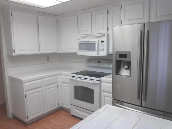 9250 Towne Centre Dr Unit 7, San Diego, CA 92121