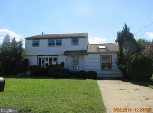 1717 Pin Oak Rd, Williamstown, NJ 08094