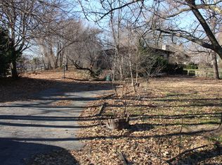 605 Illinois Rd, Wilmette, IL 60091