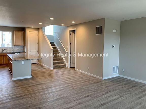 4th image of 3598 Cerf Way