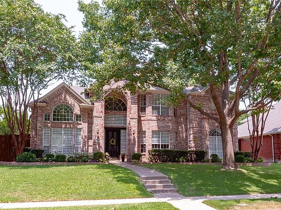 2nd image of 4601 Old Pond Dr