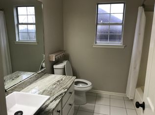 11625 Shady Ridge Dr, Little Rock, AR 72211