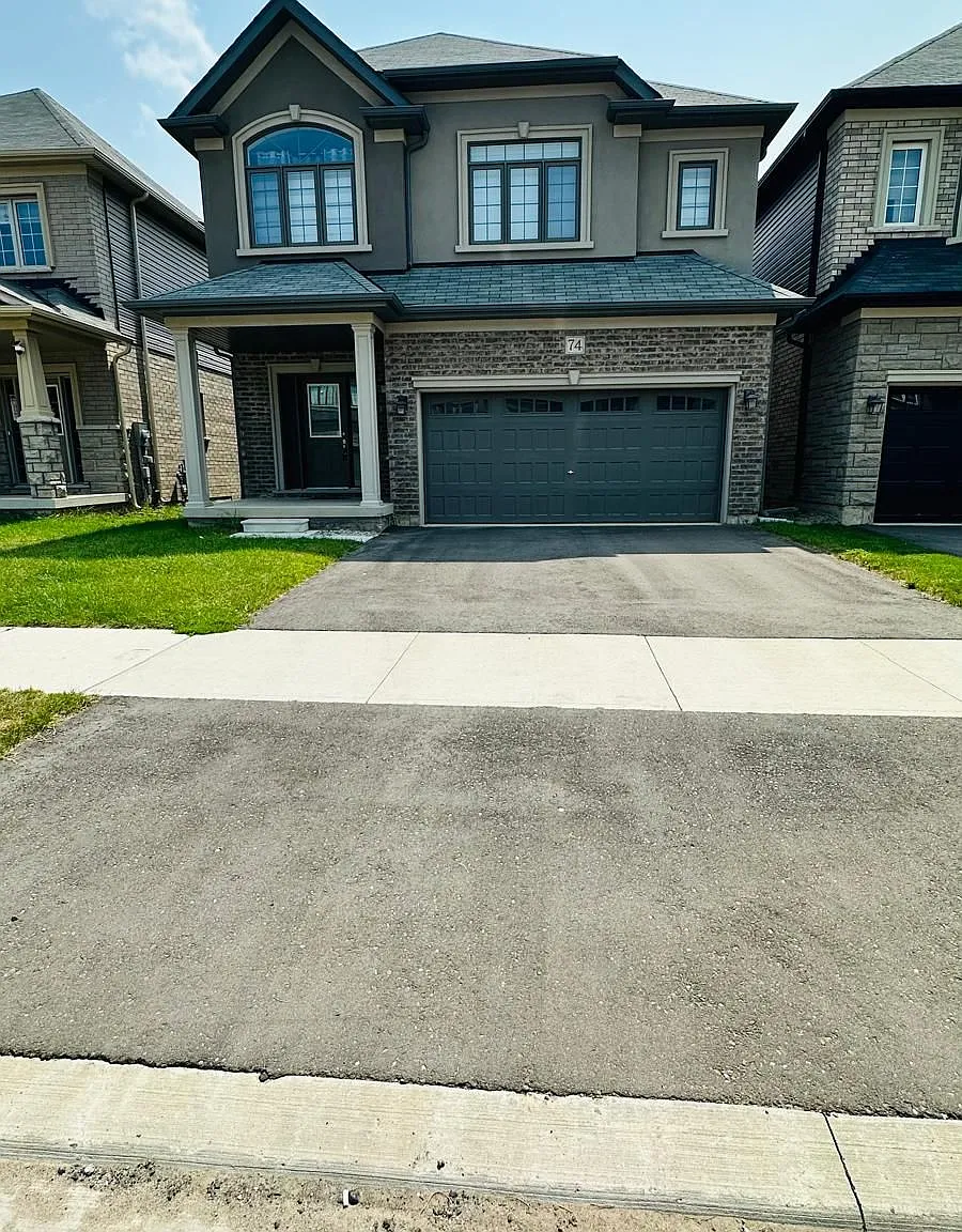 4 bed, $2,800 — Photo 2