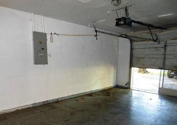 5th image of 5321 SE 70th Ave
