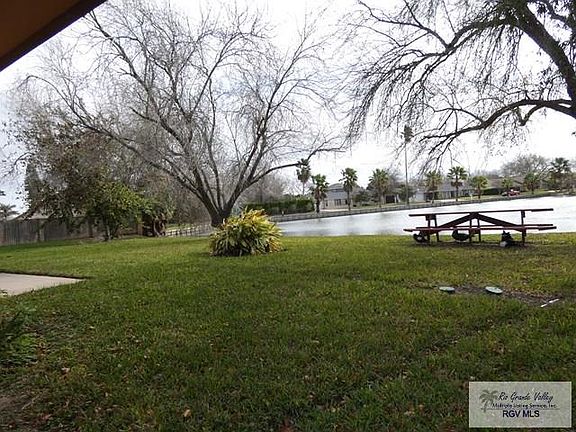 3rd image of 44 Mangrove Cir