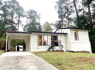 2016 Harwinor Rd SE, Smyrna, GA 30082