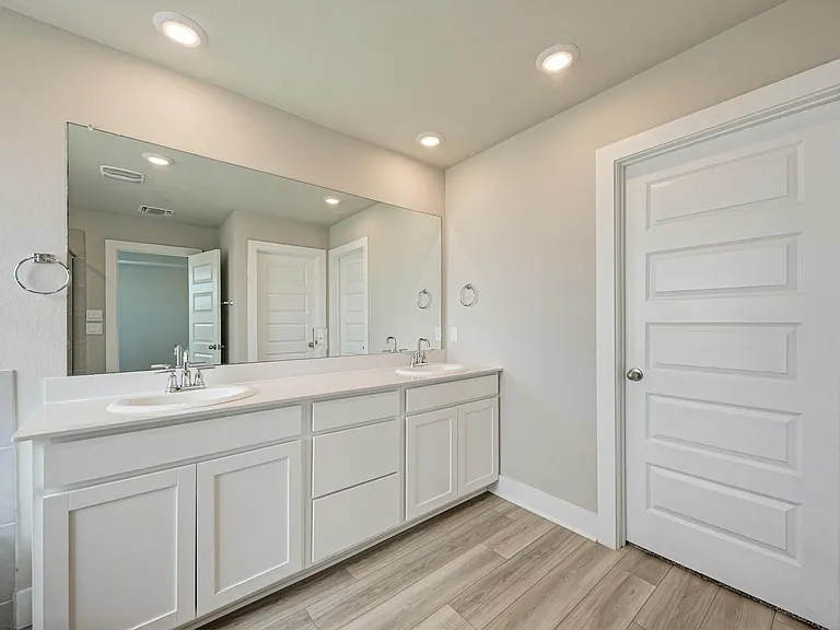 7203 Travertine Spring Dr — Photo 27