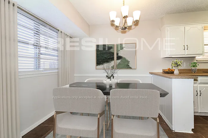1205 Cavalier St — Photo 4