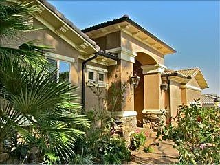 1st image of 2472 Sierra Dr