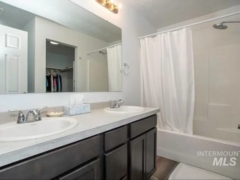 12818 Marna St — Photo 5