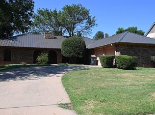 4404 Ridgemont Dr, Wichita Falls, TX 76309