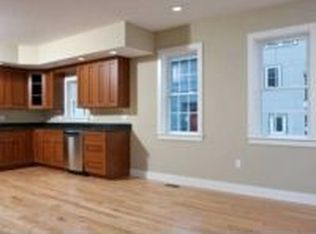 174 W 3rd St, Boston, MA 02127