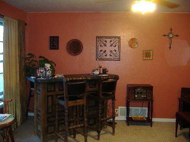 2nd image of 703 Lilly St