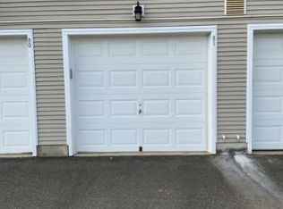81 Ashley Ct, Bedminster, NJ