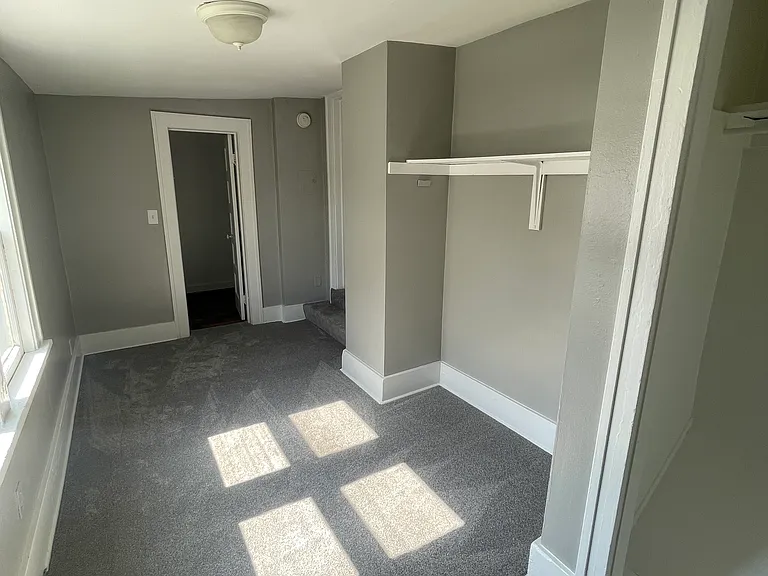 656 Leonard St NW #2B — Photo 9