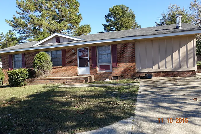 3 bed, 1.5 bath, 1000 sqft, $950 — Photo 3