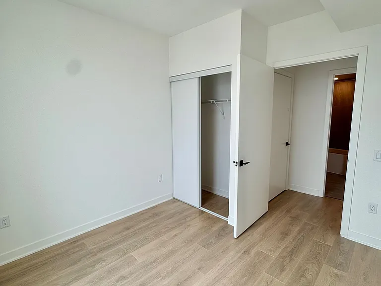 1185 Dupont St #2409 — Photo 14