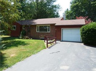 1533 Harris Rd, Penfield, NY 14526