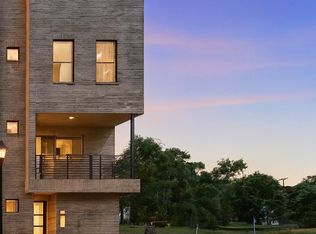 421 S Rayner St, Fort Worth, TX 76111