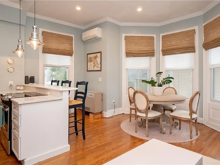 67 Perry St #5 — Photo 3