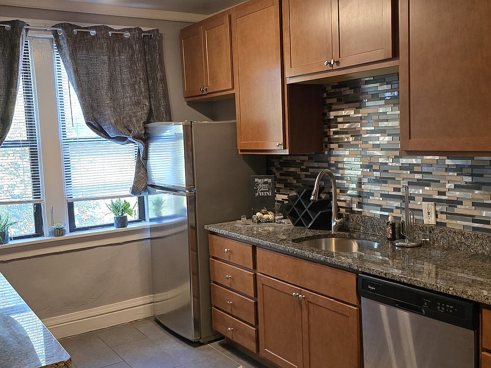 1st image of 327 N Taylor Ave APT 207