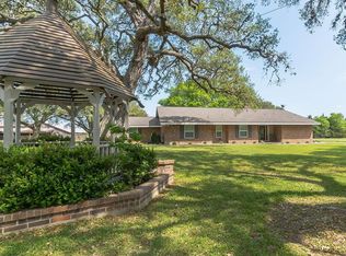 2501 Bryant Rd, High Hill, TX 78956