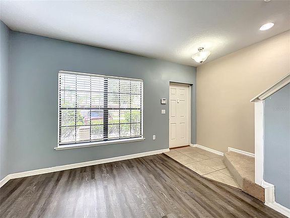 5th image of 2161 Trillium Park Ln